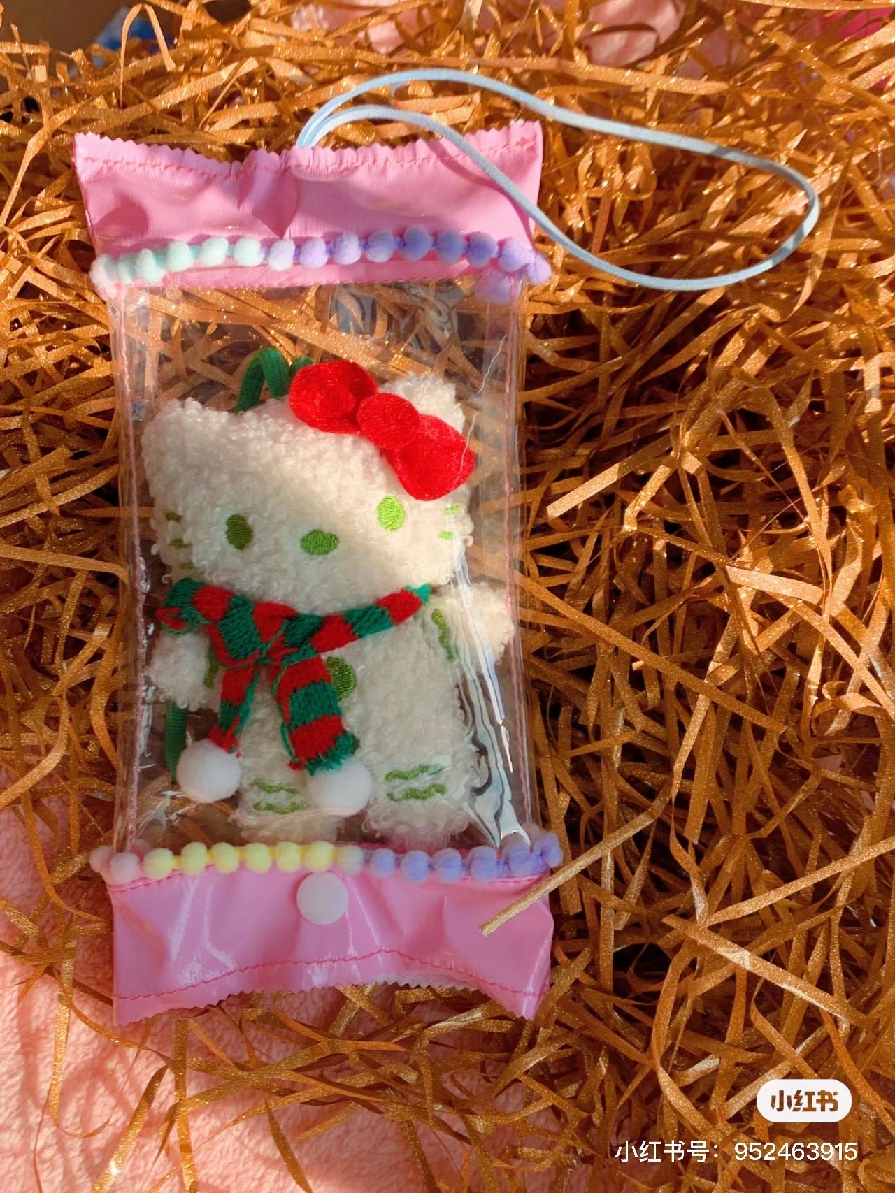 Hello Kitty Christmas Charm