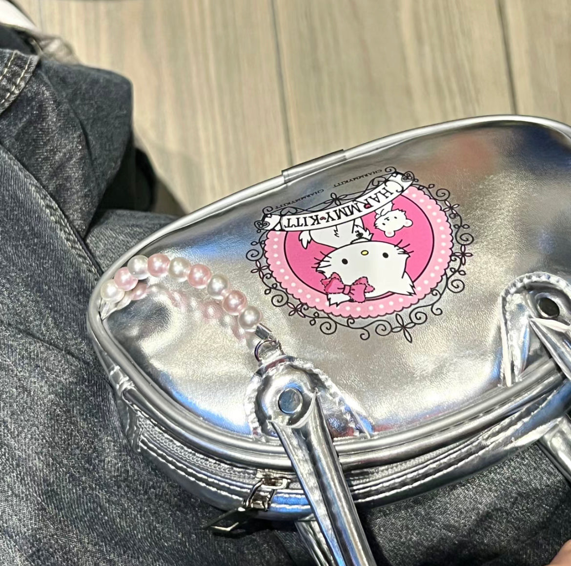 Hello Kitty Silver Handbag