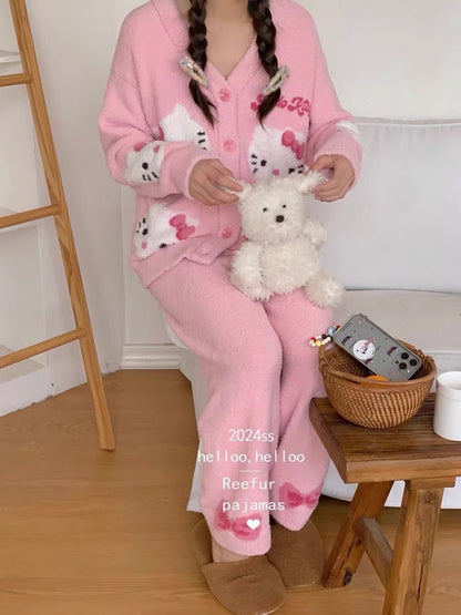 Hello Kitty Cozy Pajama Set