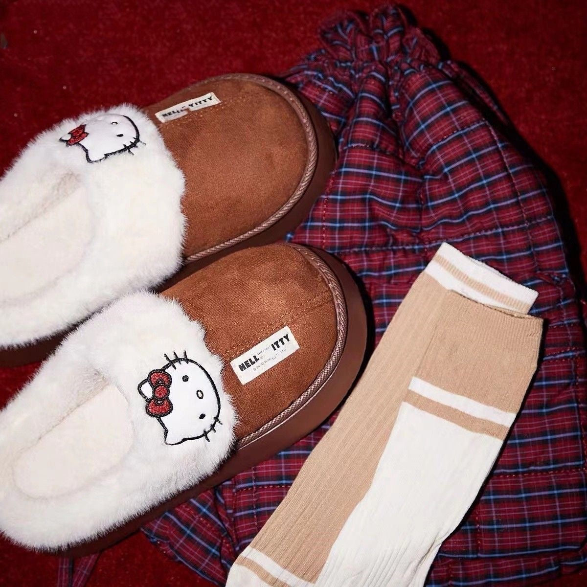 Hello Kitty Fluffy Slip On