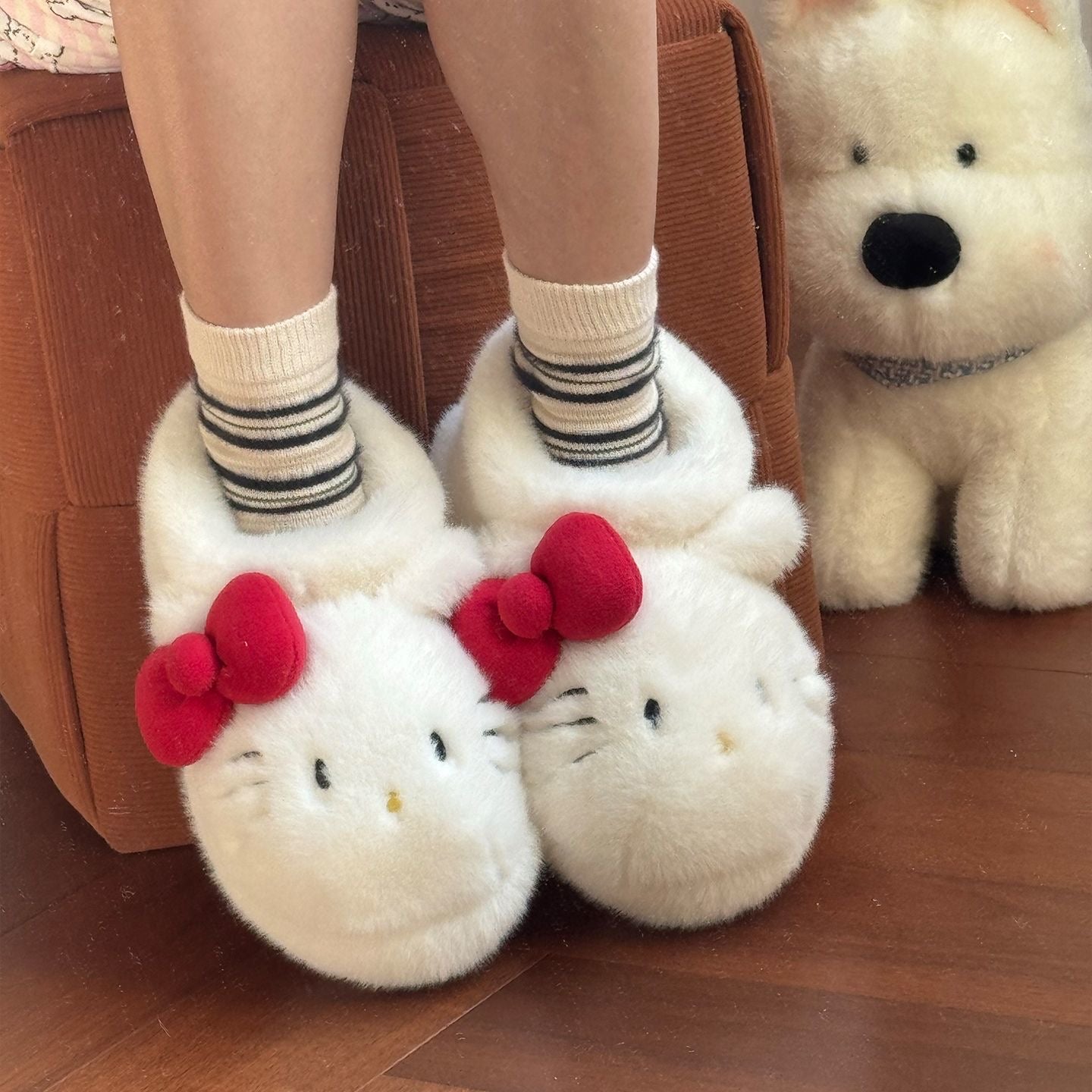 Upgraded V. - Classic Fluffy Slippers