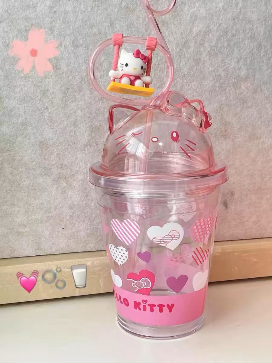 Hello Kitty Cup with Swing shaped straw