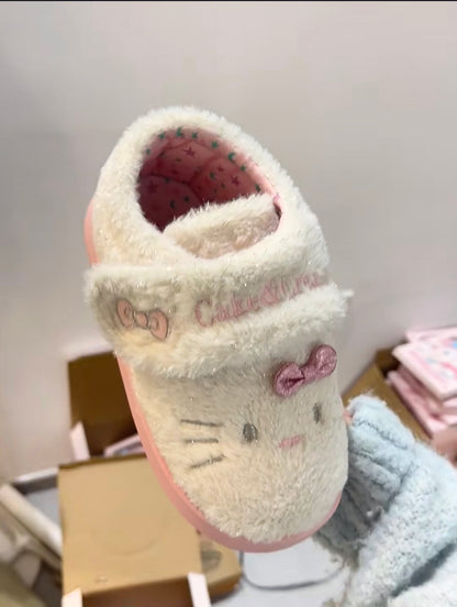 Hello Kitty Pinky Fluffy Slippers