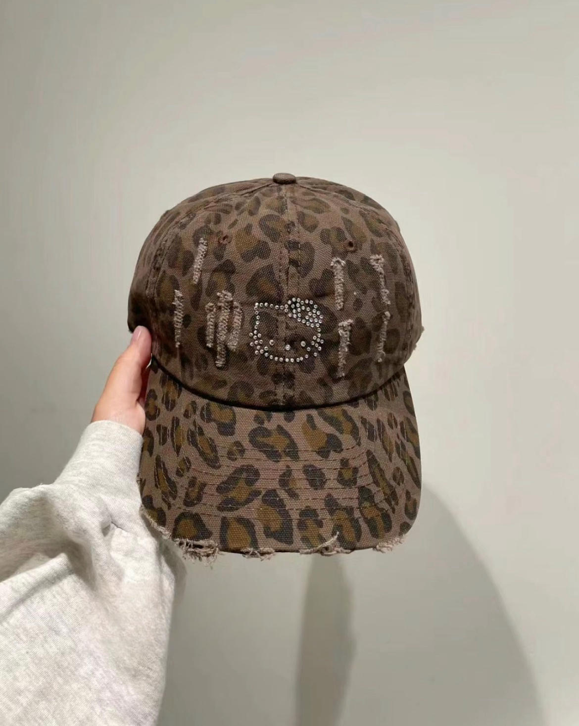 Hello Kitty Leopard Print Cap