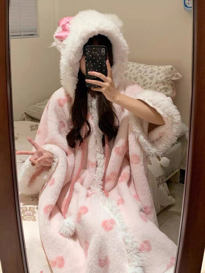 Pinky Kitty Fluffy Blanket