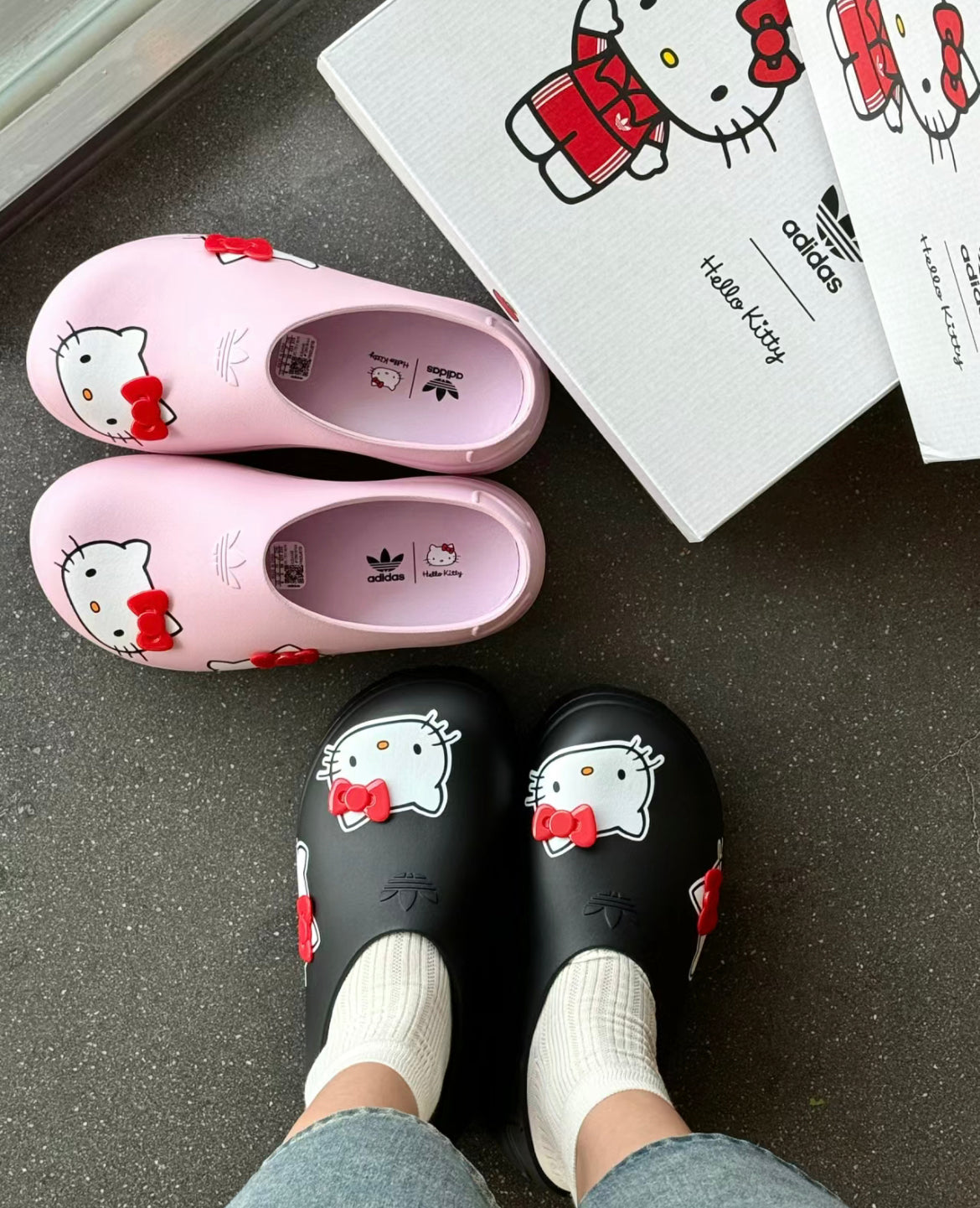 Hello Kitty ADIFOM Stan Smith Mule Shoes