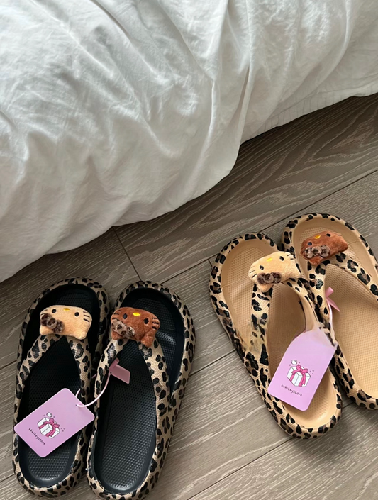 Leopard Kitty Flip Flops